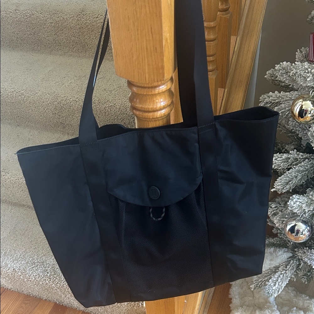 Elegant Black Tote Bag